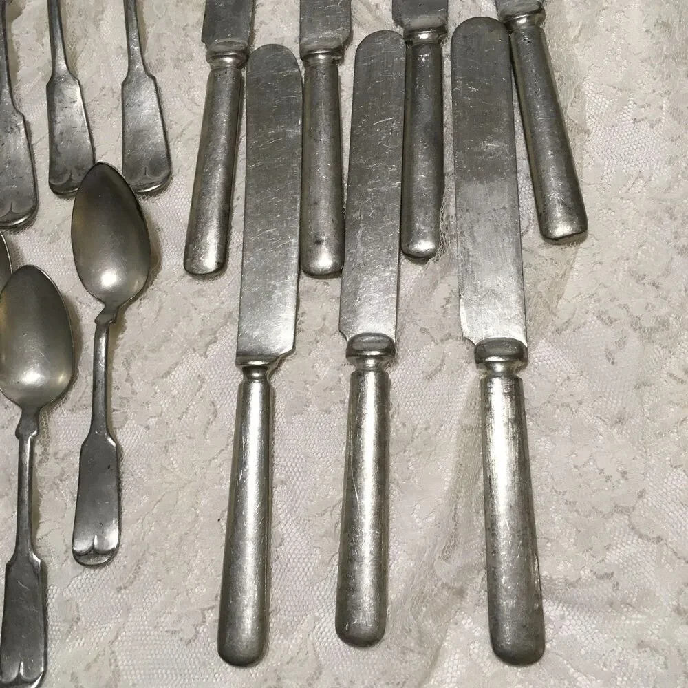 Antique Vtg Wallace Bros Utensils Lot Flatware U900 WB W USA Made 22 Pieces